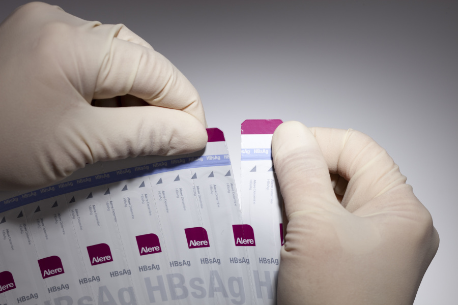 Экспресс тест антиген гепатита В — Alere Determine HBs Ag, Alere Medical Co Ltd (Япония)